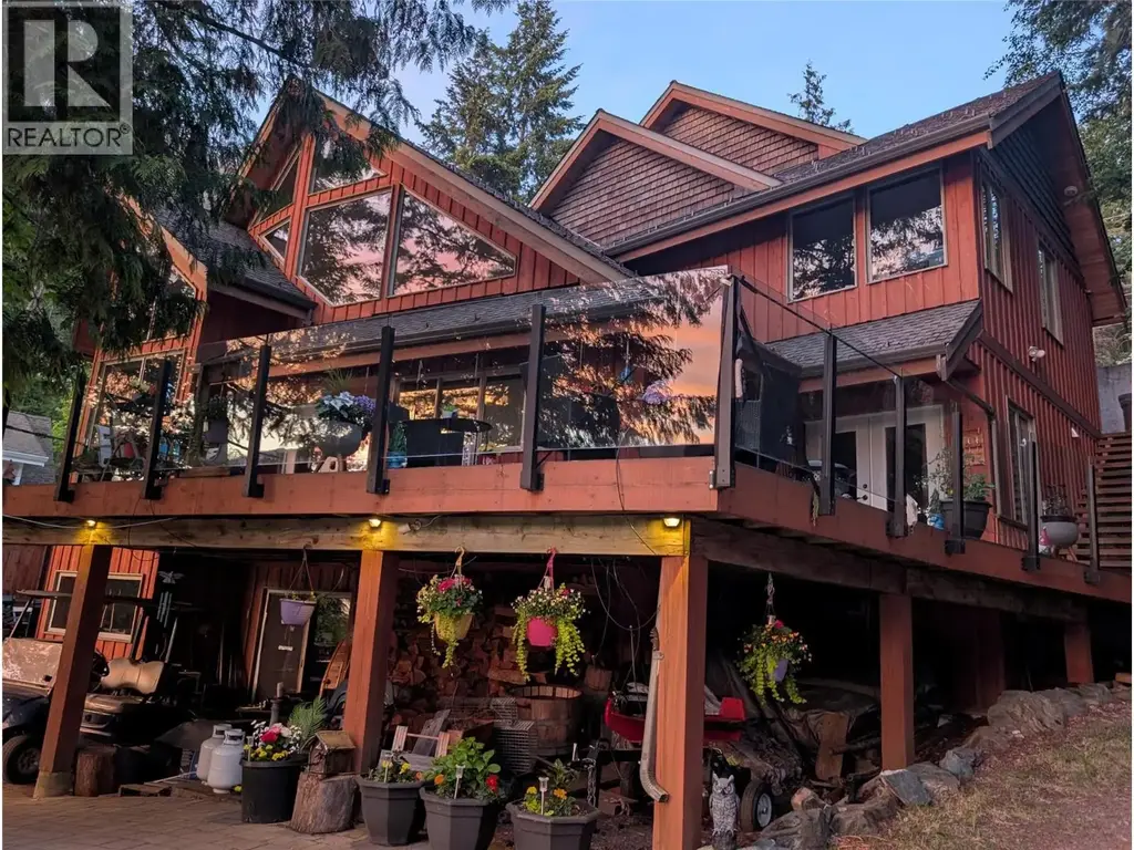 2741 Rawson Road Unit# 25, Adams Lake